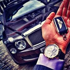 Đồng hồ và xe hơi – sinh ra là để sánh đôi cùng nhau